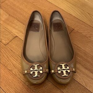 Tory Burch Women's Gold and Brown Loafers